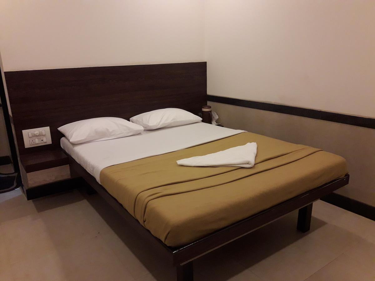 Hotel Shree Shlok Residency - Mumbai — Photos 3